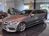 Mercedes-Benz C 300 T AMG BUR Leder LED Sthzg HUD Keyless 19" - Mercedes-Benz C 300 mit Benzin-Antrieb