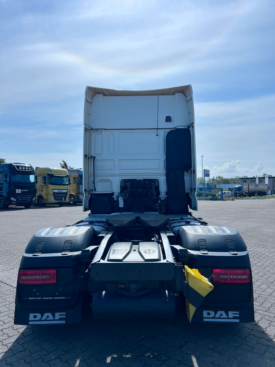 Fahrzeugabbildung DAF DAF 2 Stück SSC XF 480 FT, Intarder