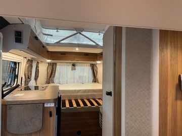 HYMER  ERIBA  HYMERCAR Touring 430 Legend Markise Dusche Komfort Paket