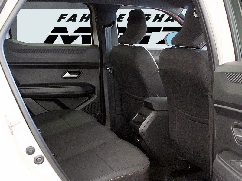 Fahrzeugabbildung Dacia Duster Hybrid 140 Extreme*Winterpaket *