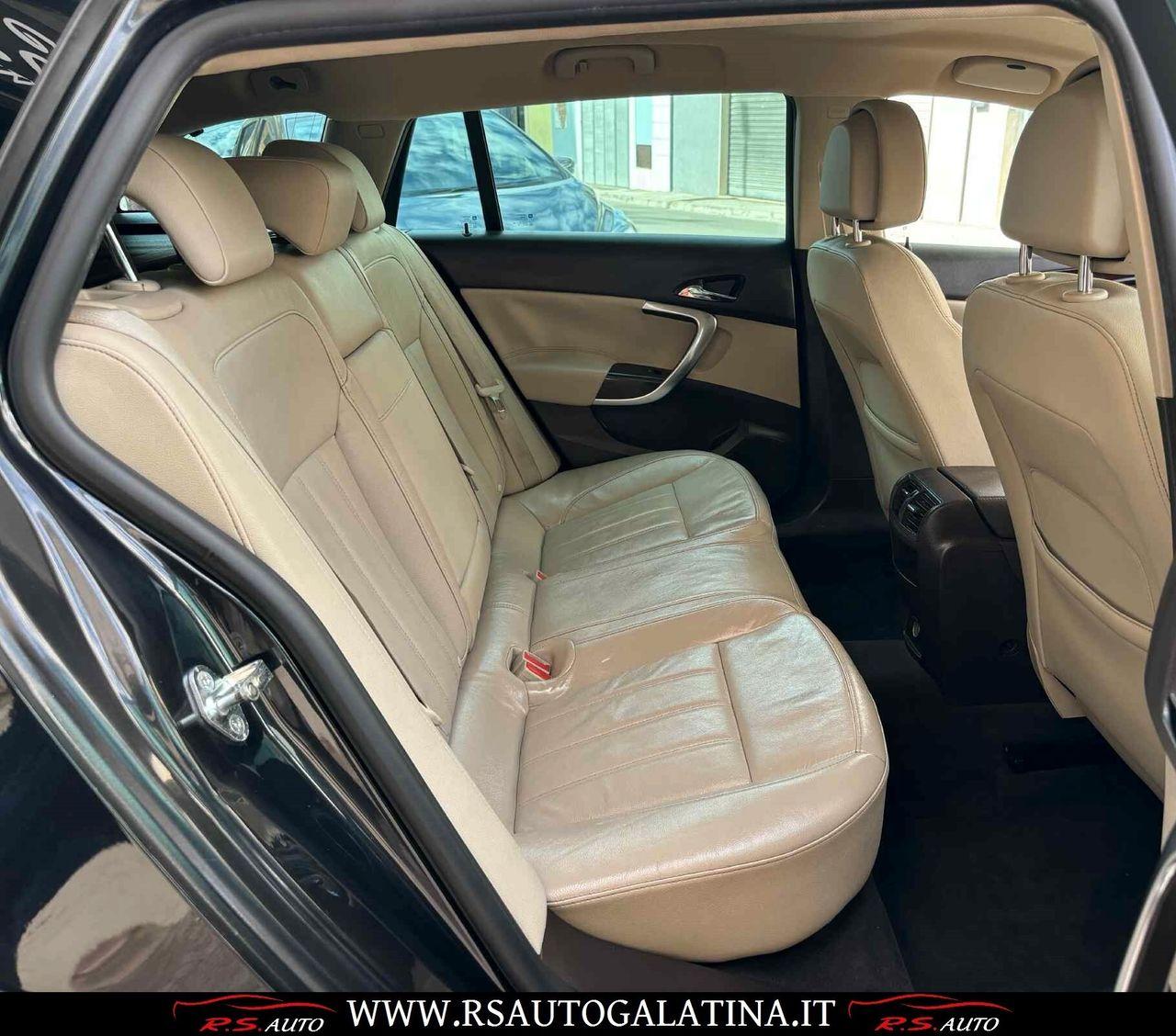Opel Insignia 2011 — photo 9