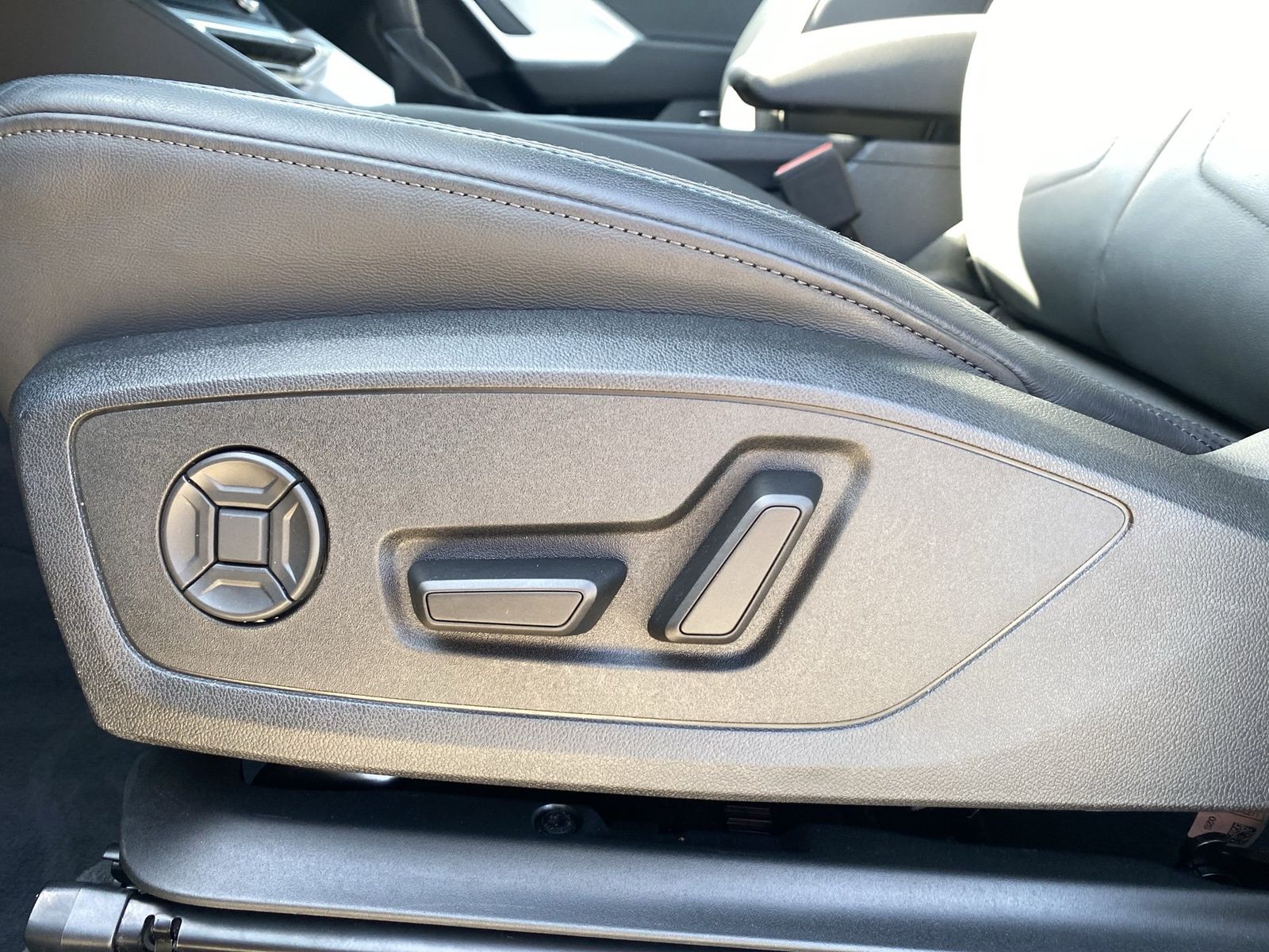 Audi Q3 - Bild 16