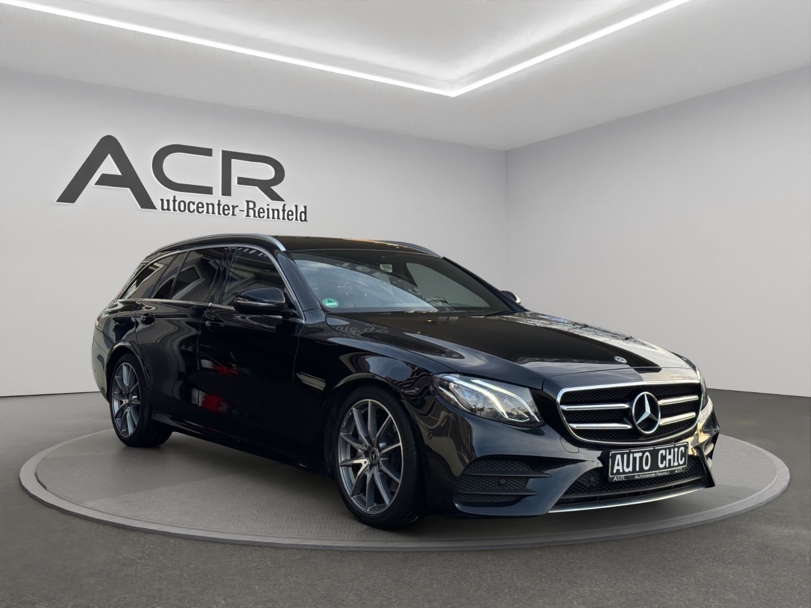 MERCEDES-BENZ E 200 d T AMG Edition Totwinkel/LED/S-HEFT!/Ambi