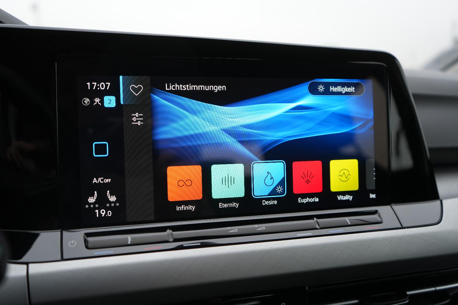 Volkswagen Golf eTSI DSG LHZ LED SITZH. NAVI KAMERA ACC, миниатюра 13