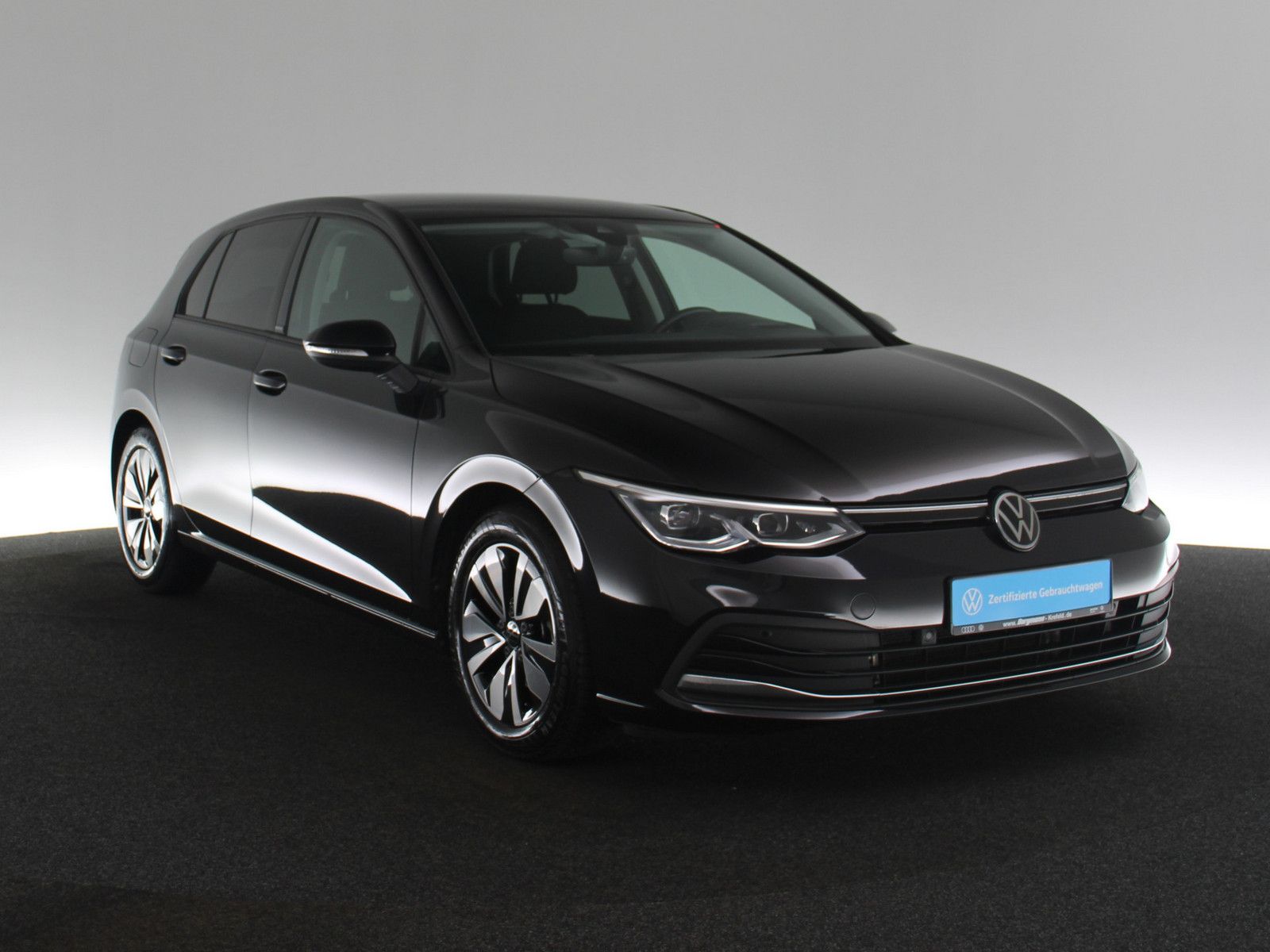 Volkswagen Golf VIII 2.0 TDI Move AHK PANO LED HUD ACC NAVI foto 3