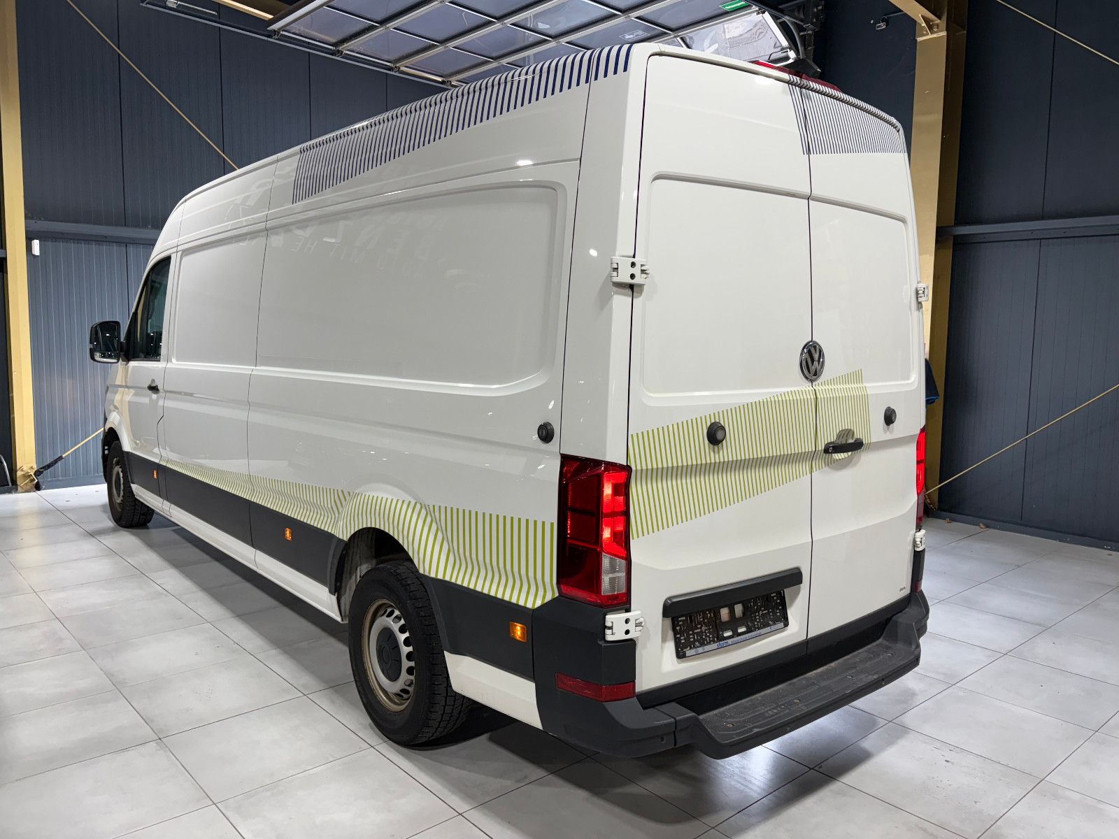 Fahrzeugabbildung Volkswagen Crafter Kasten Kasten 35 lang Hochdach FWD/3-SIT
