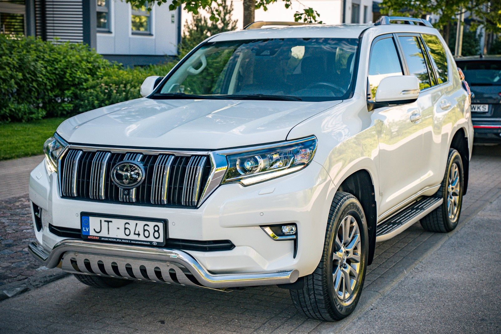 Toyota Land Cruiser Basis