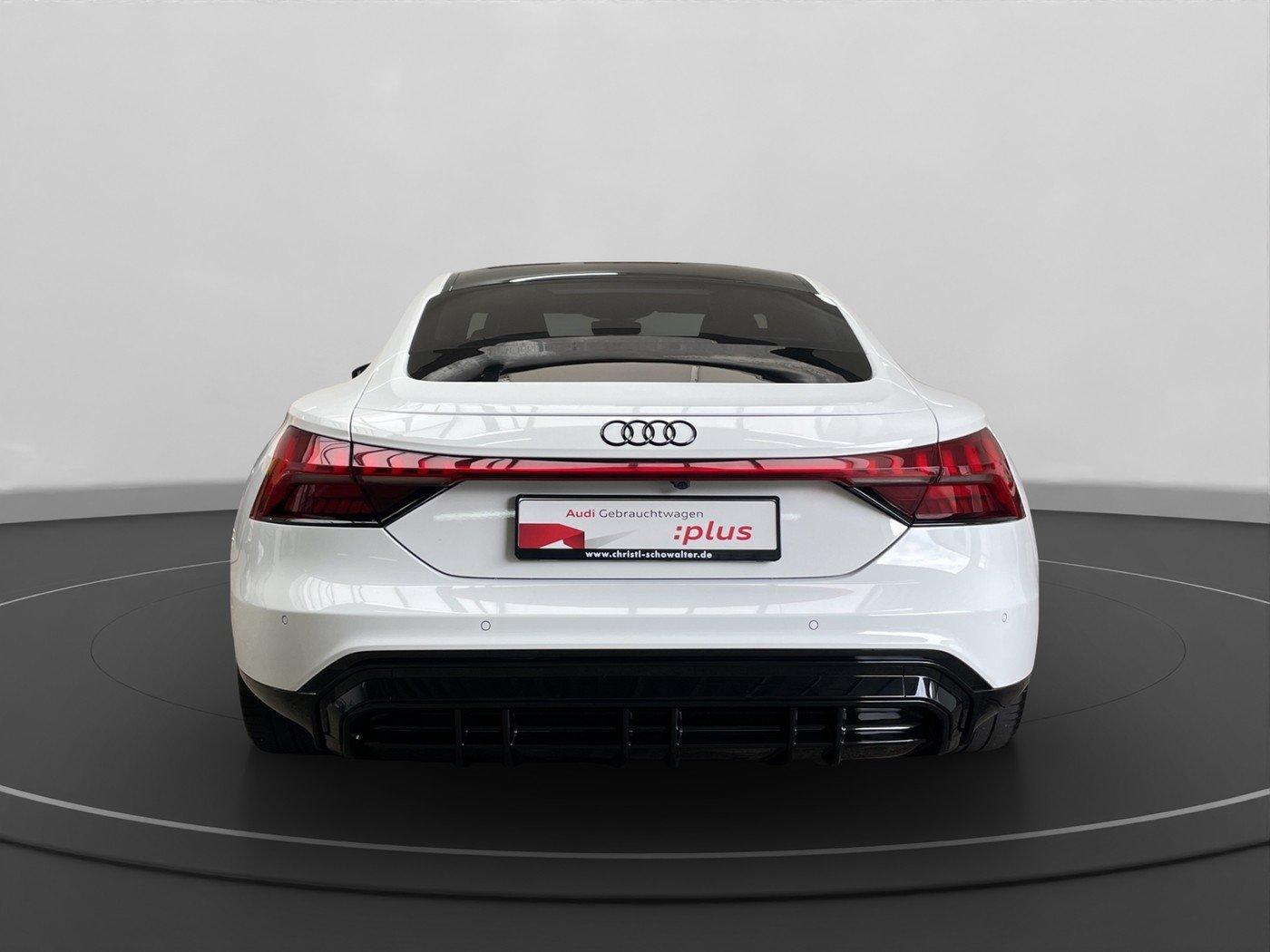 Audi e-tron GT quattro MATRIX Pano B&O ACC RFK