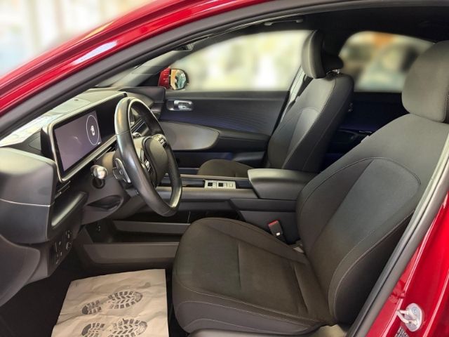 Fahrzeugabbildung Hyundai IONIQ 6 Techniq Elektro 77 HUD Navi Digitales Co