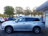 Mitsubishi Outlander PHEV Basis 4WD Plug-In-Hybrid - gebrauchte Mitsubishi Outlander aus dem Jahr 2021