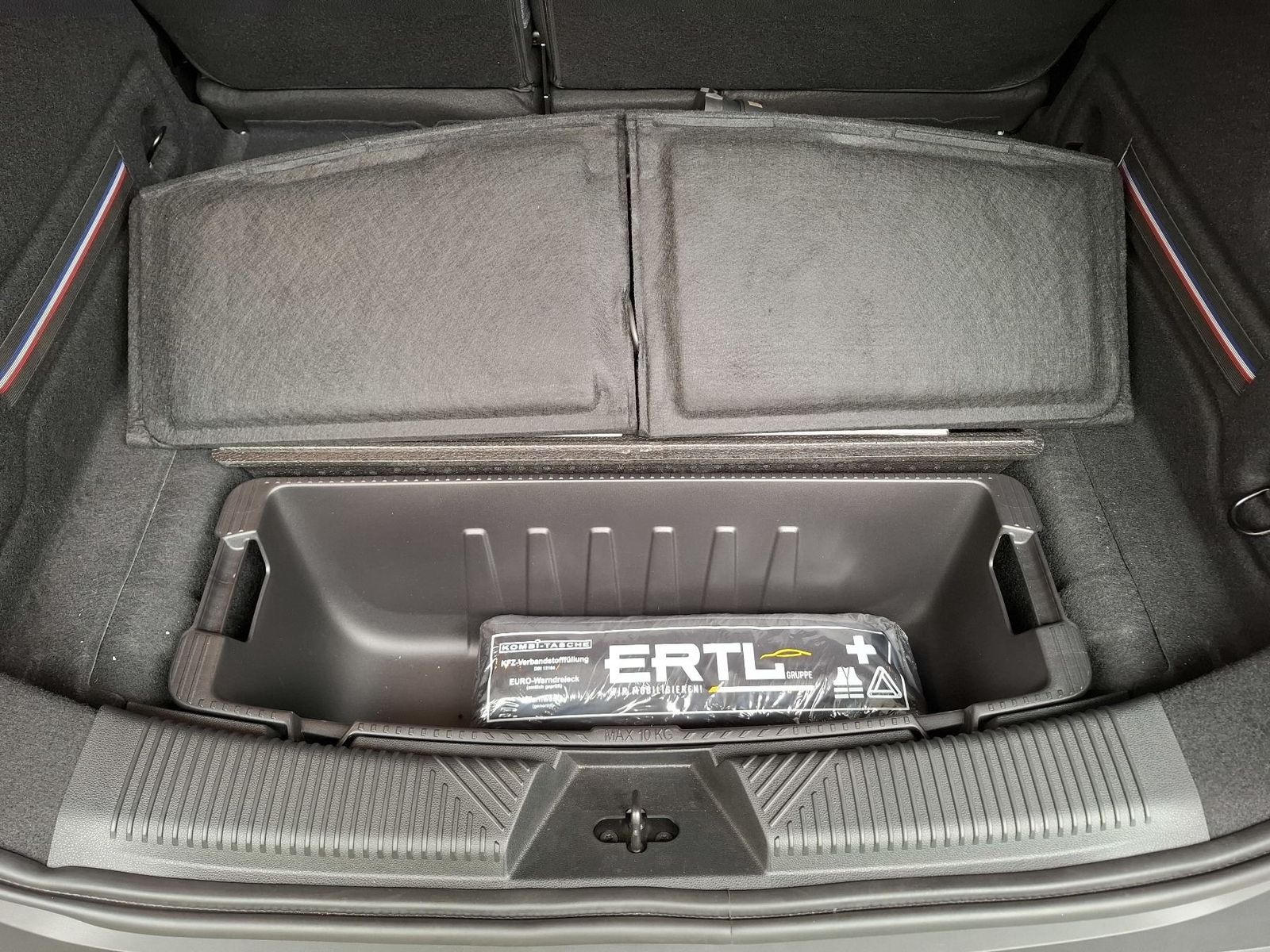 Renault R 4 - Bild 11