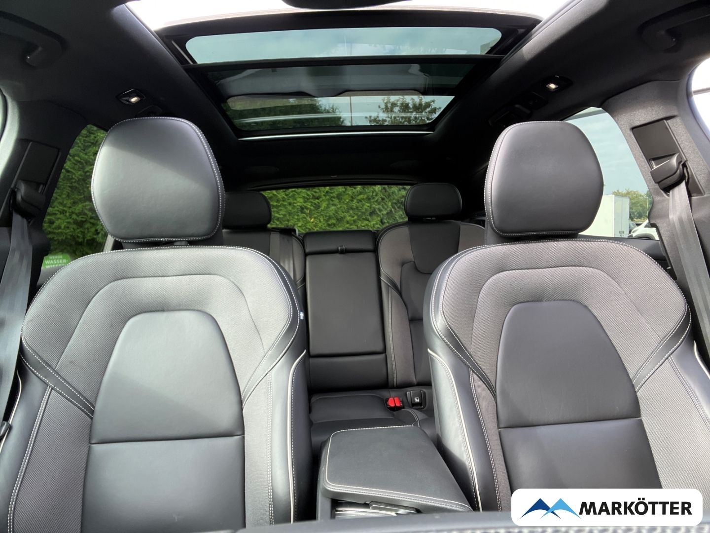 Volvo XC60 T6 AWD Recharge Plus Dark ACC/AHK/Luft/HUD imagem 3