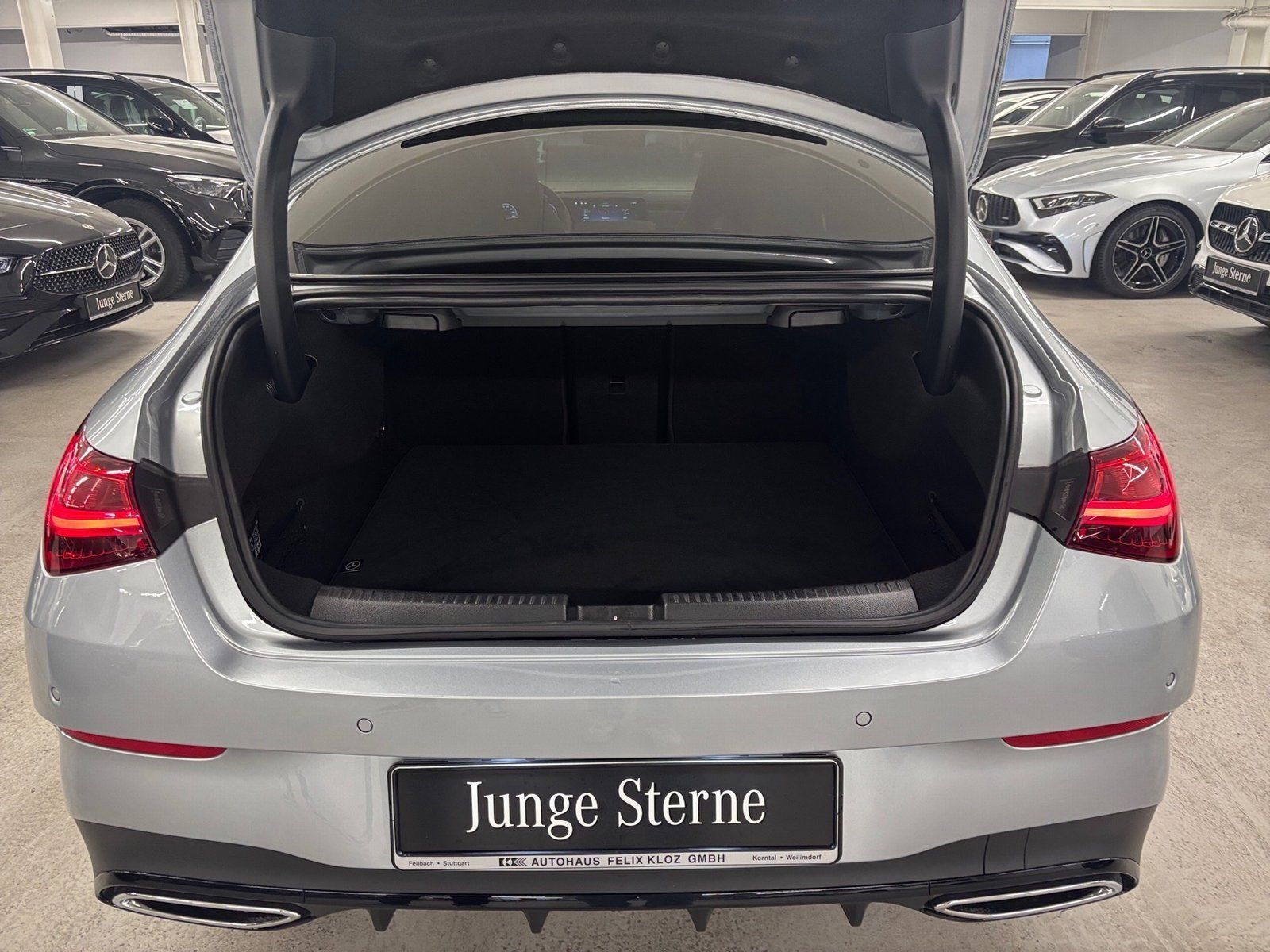 Fahrzeugabbildung Mercedes-Benz CLA 200 AMG PLUS*STDHZG*Pano*HUD*360°*Multibeam*
