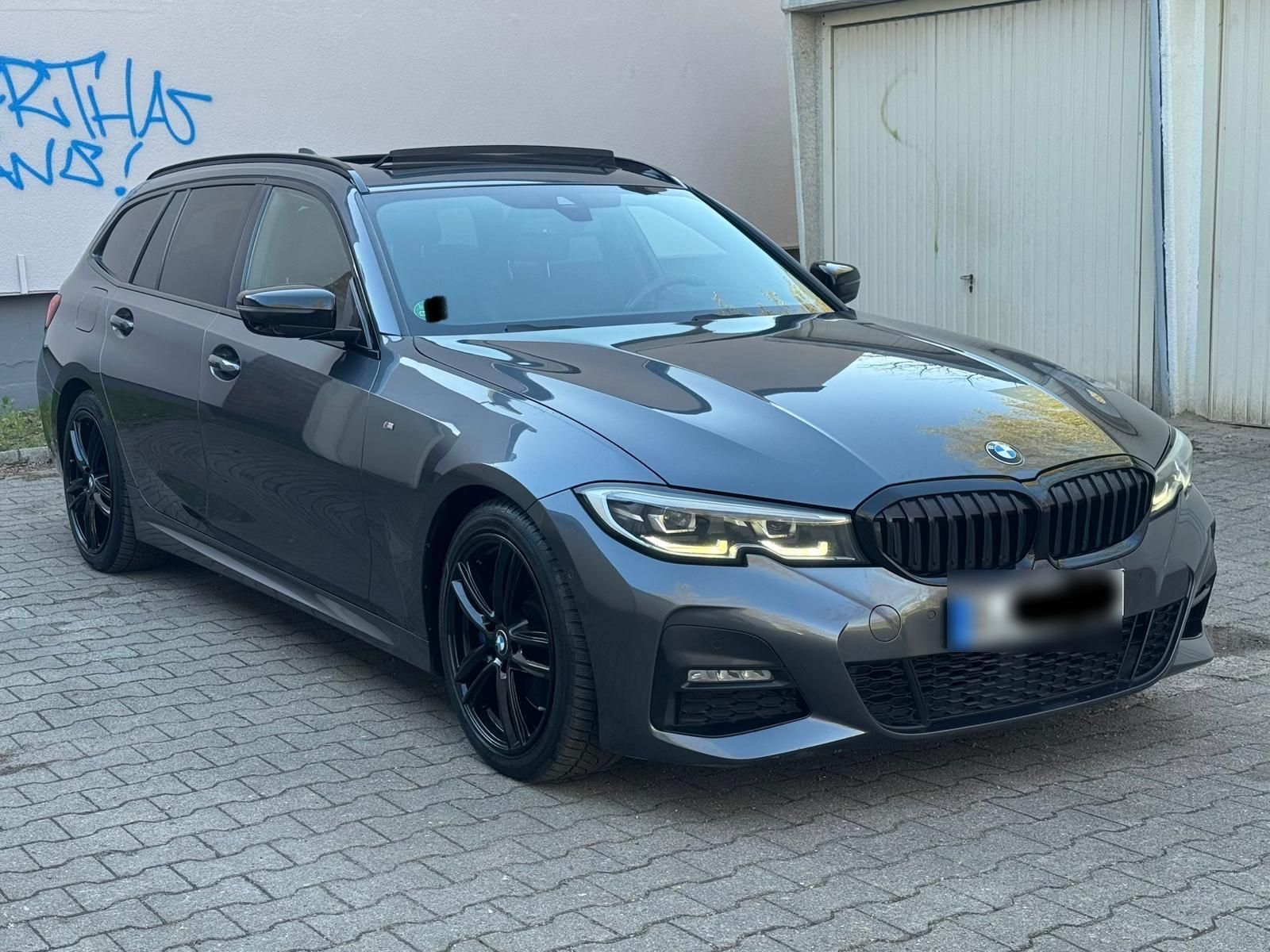 BMW BMW 318 Touring M Sport Shadow Line Panorama
