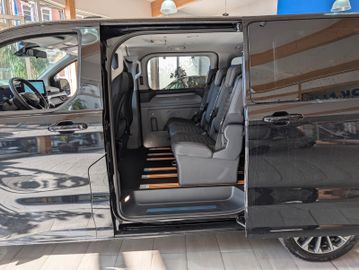 Ford Tourneo Custom Tit. 2.0 L1 NEUES MODELL