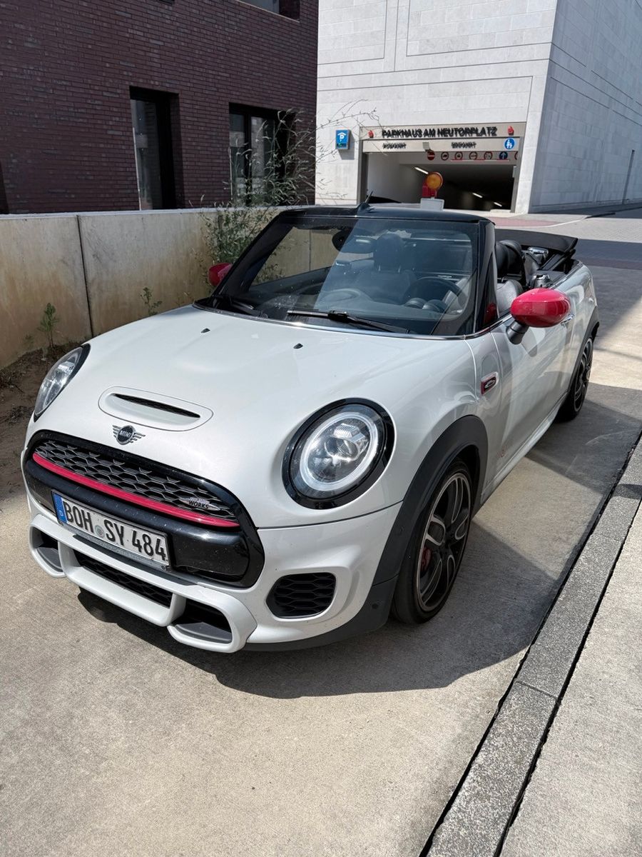 MINI John Cooper Works Cabrio John Cooper Works