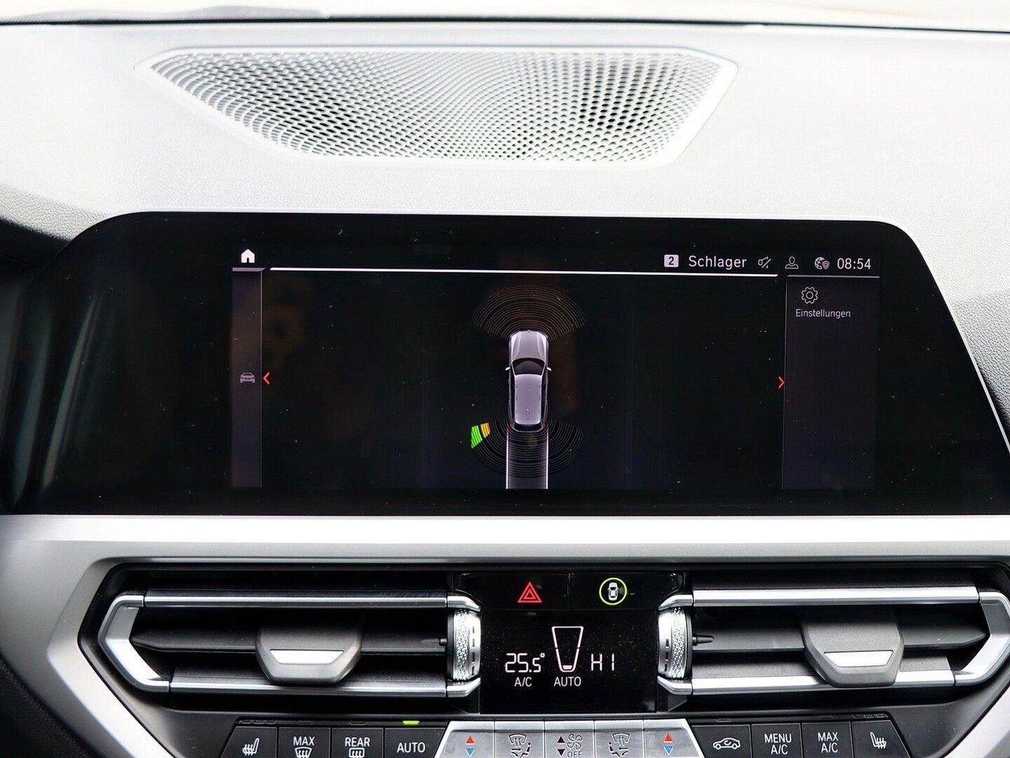 BMW 3 Series i Touring, Automatik, Live Cockpit Profession, миниатюра 11