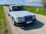 Mercedes-Benz 300E W124 H-Zulassung/Oldtimer - Mercedes-Benz 300 aus 1989