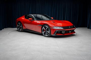 2025 Ferrari 12CILINDRI 照片 7