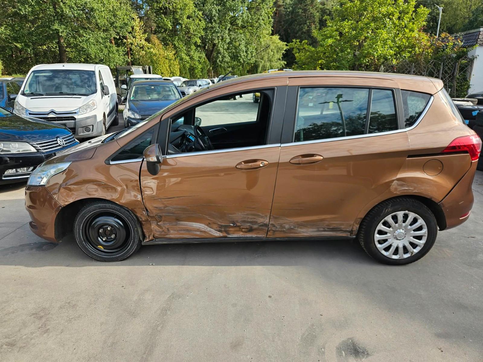 Ford B-MAX 2014 — photo 8