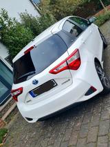 Toyota Yaris 1,5-l-VVT-i Hybrid CVT Y20 Club Y20 Club - Toyota Yaris: Y20 Club