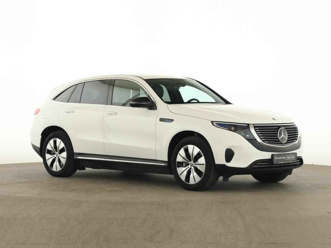 Mercedes-Benz EQC 400 4M AHK+DISTR+MULTIBEAM+360°+KEYLESS+AMBI