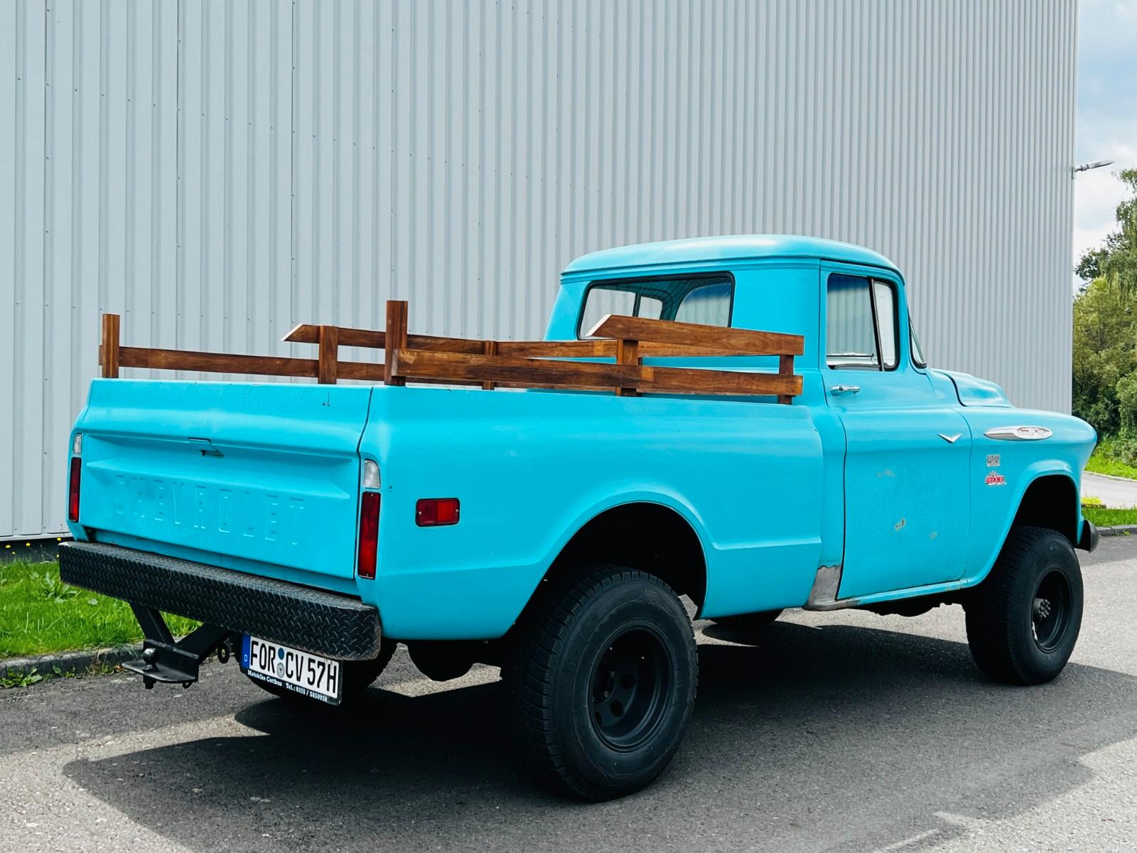 Chevrolet 3100 NAPCO 4x4 V8 *OLDTIMER*TÜV NEU*