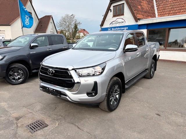 Toyota Hilux Double Cab 4x4 SH Navi Autom. Kamera