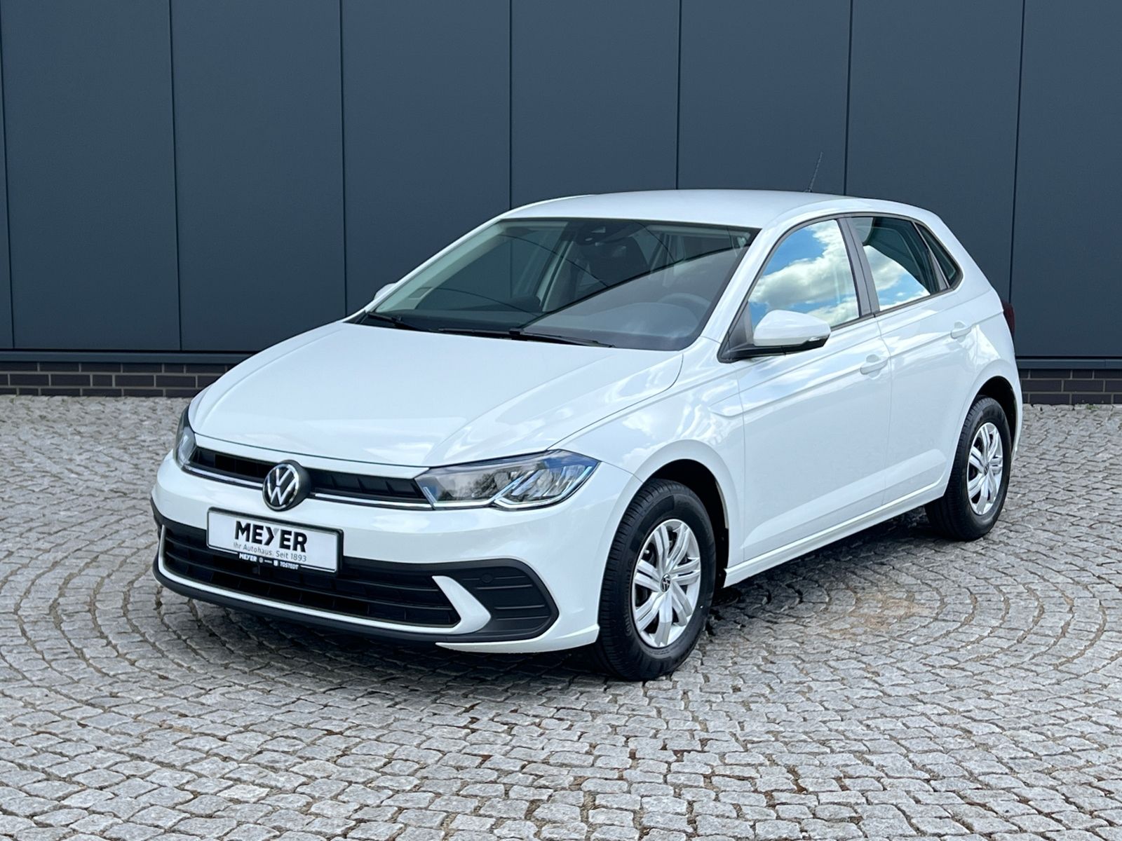 Fahrzeugabbildung Volkswagen Polo 1.0 MPI *LED, Klima, Sitzhzg., AppConnect,