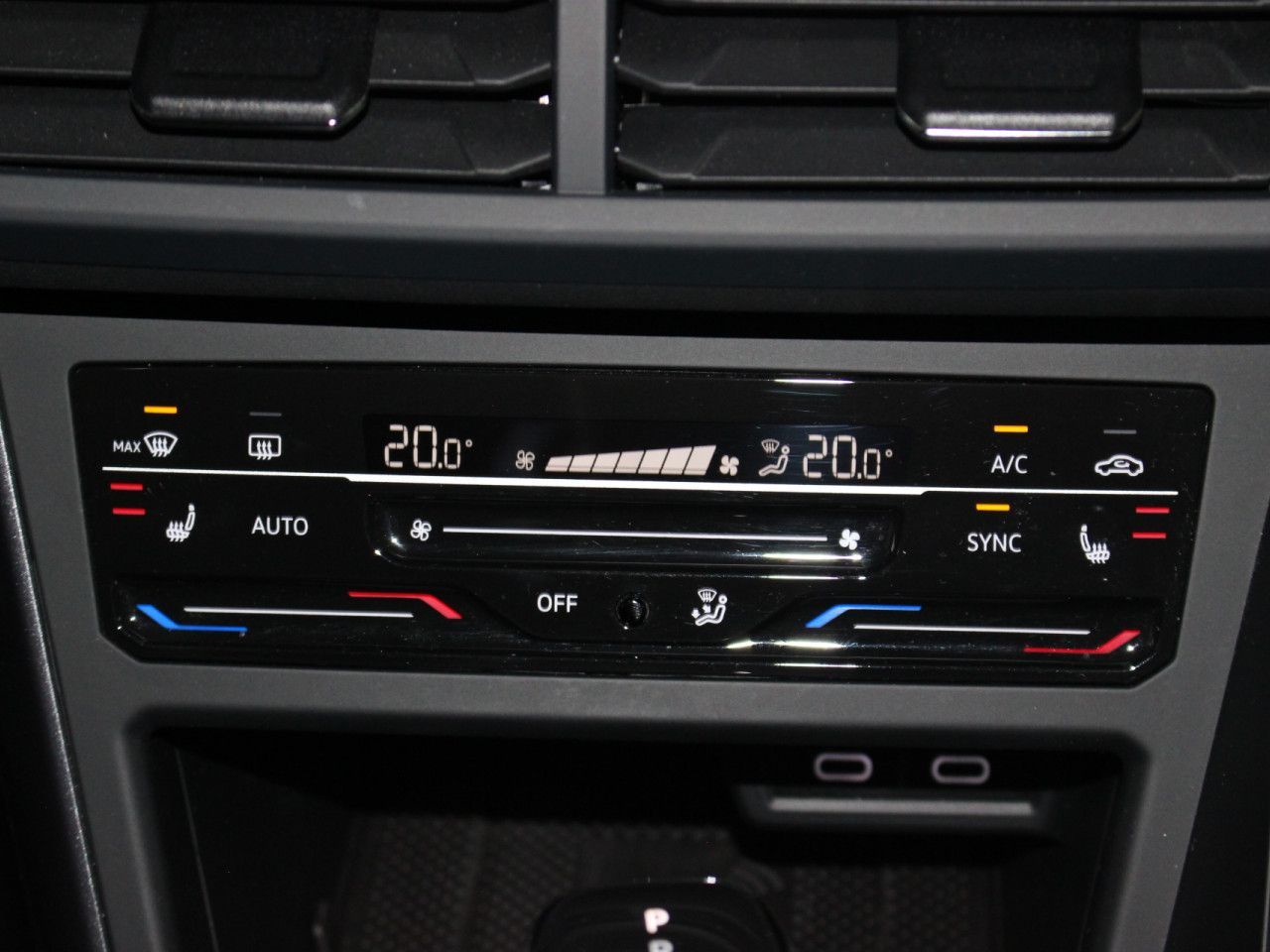 Fahrzeugabbildung Volkswagen Taigo 1.0 TSI Style AHK/Cam/Matrix