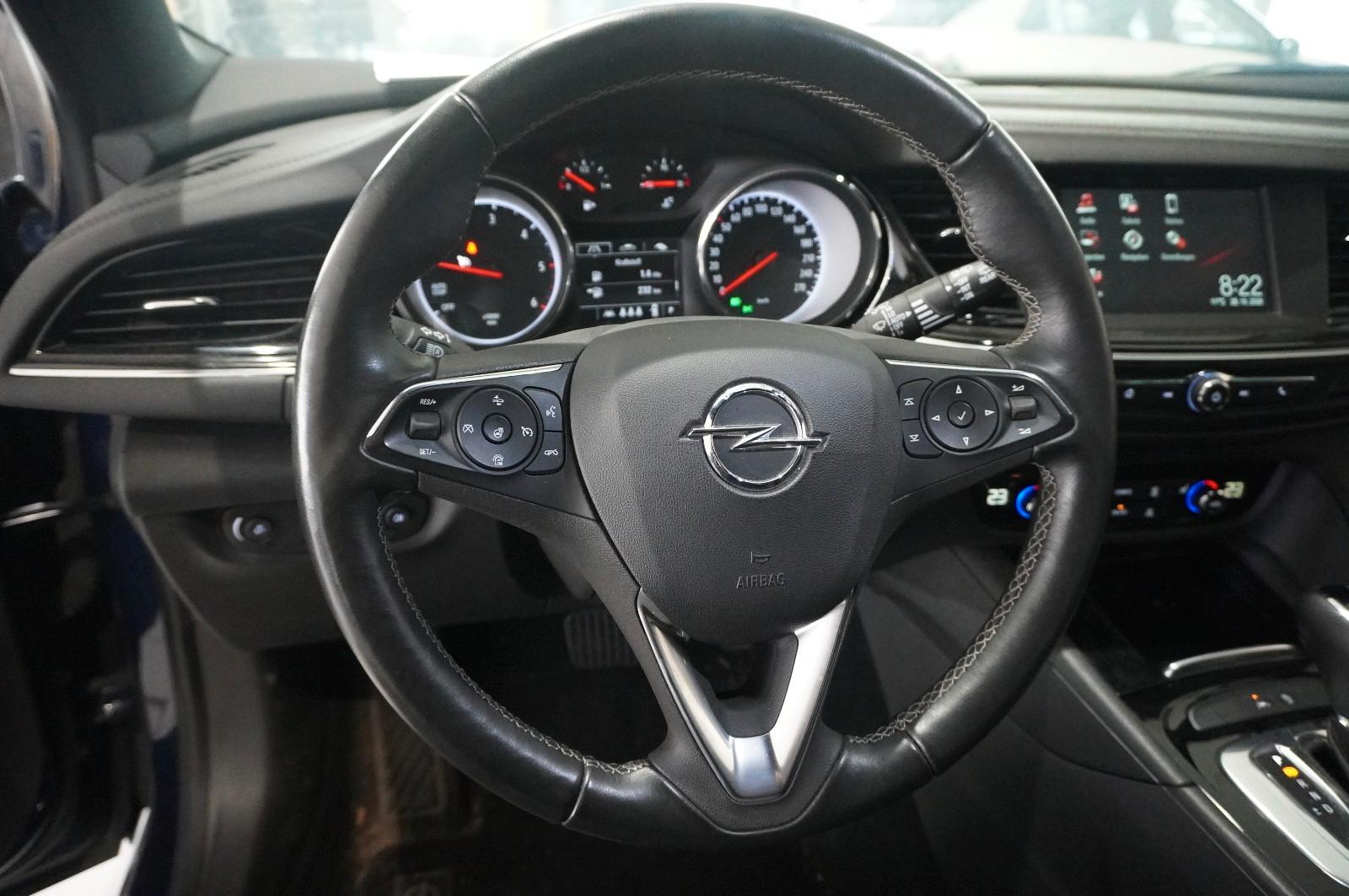 Opel Insignia B ST 2.0D ELEGANCE LED/NAVI/SHZ/LHZ/PDC