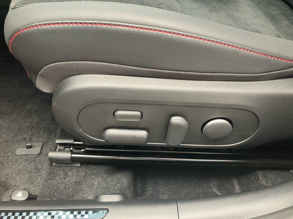 Fahrzeugabbildung Hyundai KONA 1.6 T-GDI 2WD DCT N-Line X 360 4xSHZ ACC SD