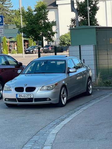 BMW e60 520i