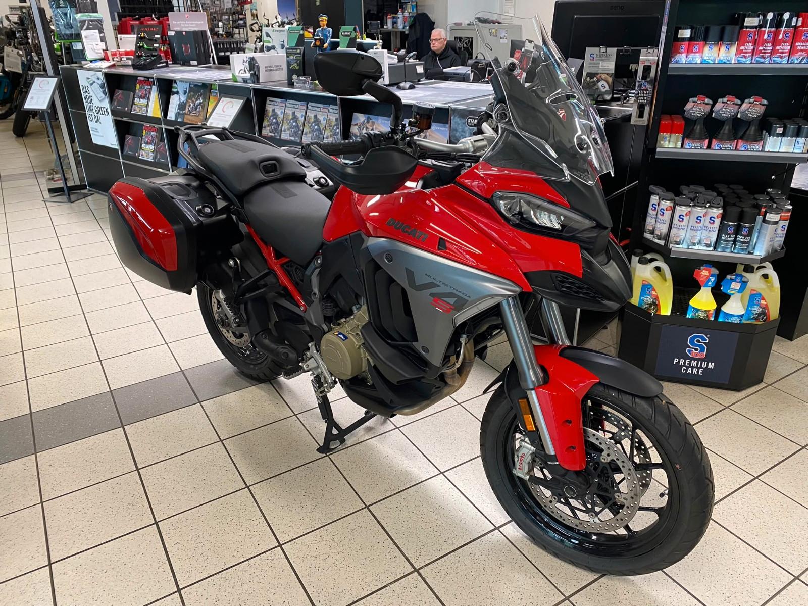 Ducati MULTISTRADA V4 S  Travel & Radar Team Wahlers