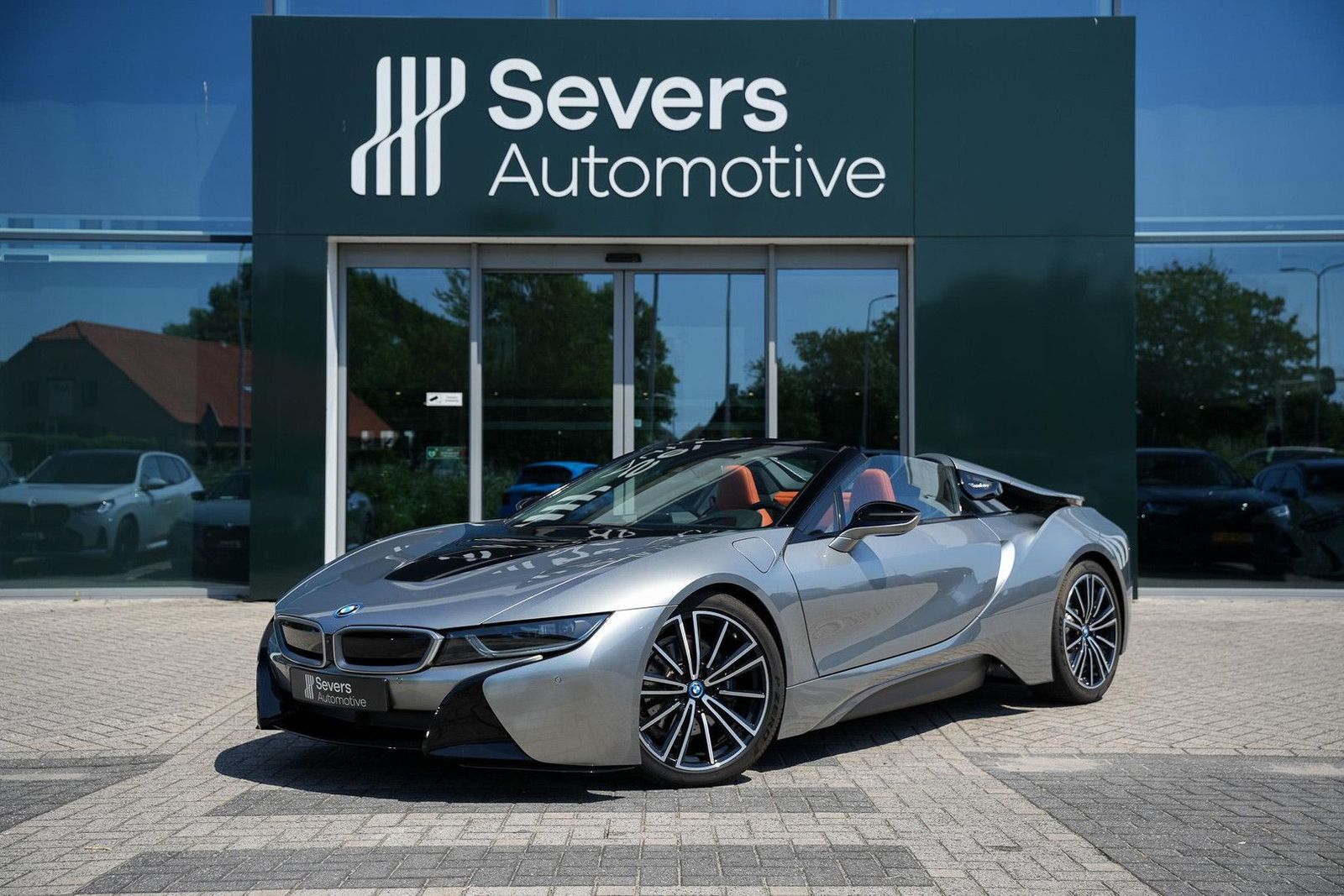 BMW i8 Roadster 1.5 | BMW Individual Donington Grau
