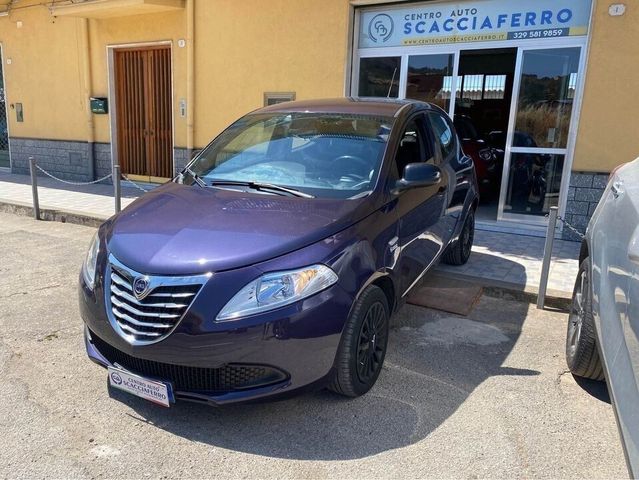 Fiat Lancia Ypsilon 1.2 69 CV 5 porte Elefantino