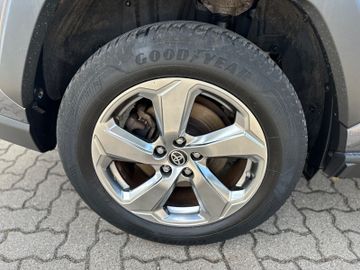 Toyota RAV 4 - 8