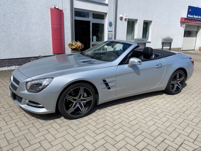 Mercedes-Benz SL 350, deutsches Fahrzeug, 19 Zoll AMG Felgen