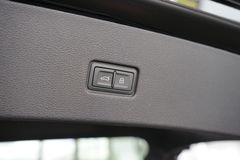 AUDI RSQ8 | HuD | Keramik | Pano | 305 km/h | 23" AUDI RSQ8 | HuD | Keramik | Pano | 305 km/h | 23"