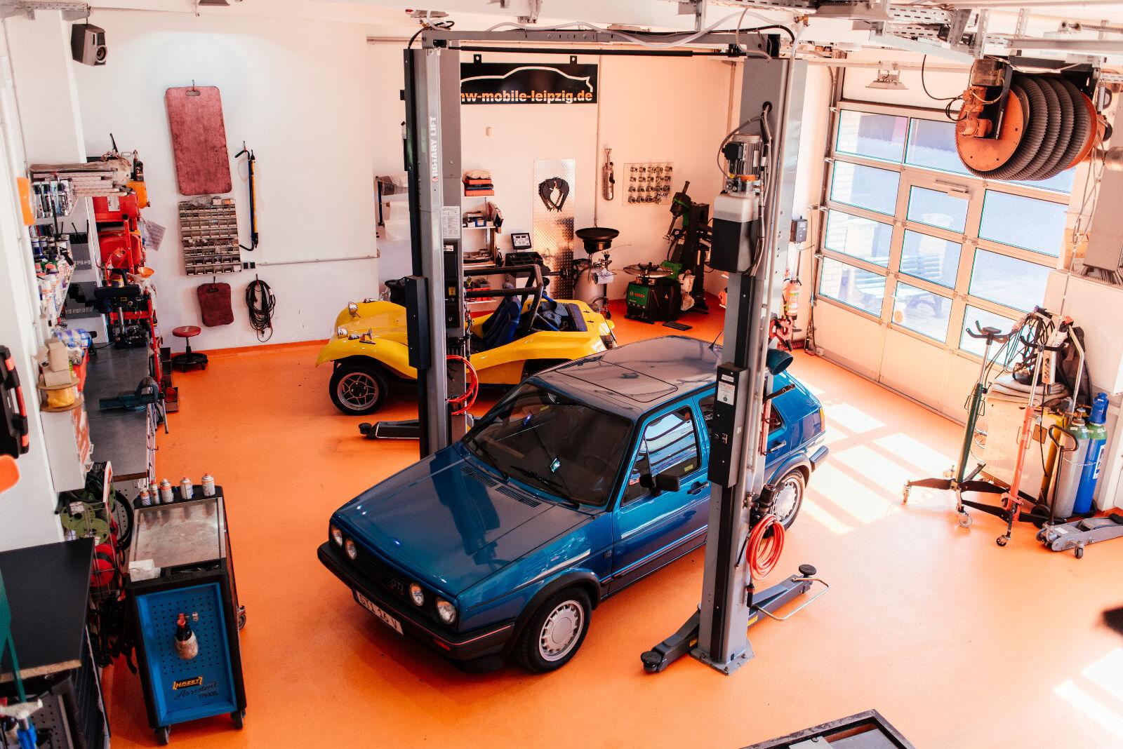 showroom-image-bottom