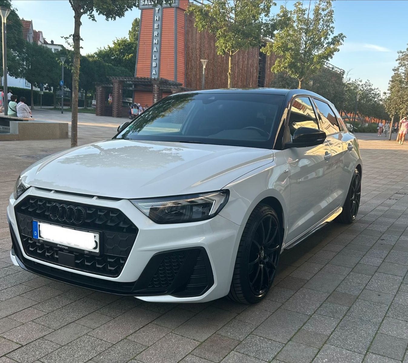 AUDI A1 30 TFSI S line Sportback S line