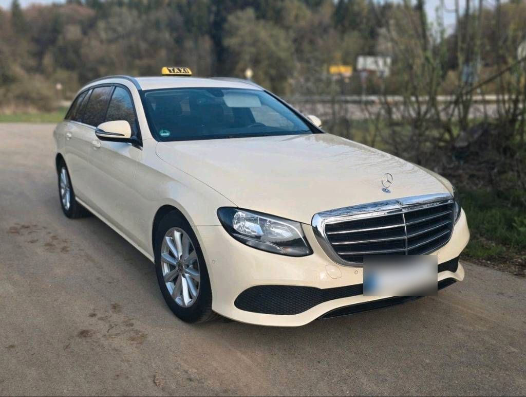 MERCEDES-BENZ Mercedes E 200 d T-Modell Taxi | 2018 | Au...
