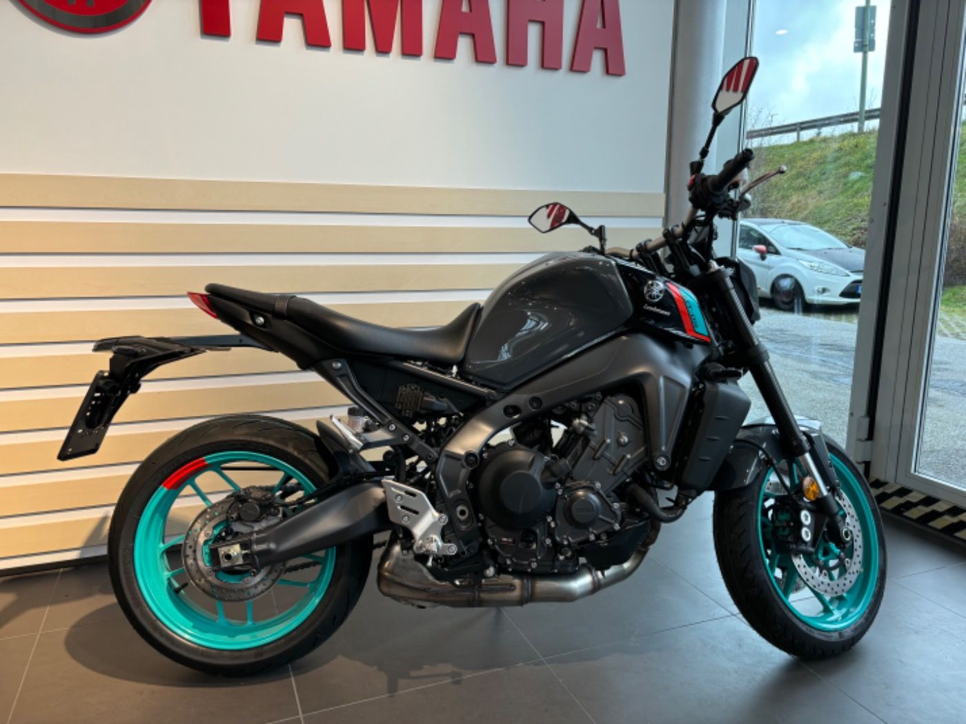 Fahrzeugabbildung Yamaha MT 09 Modell 2023 35 KW