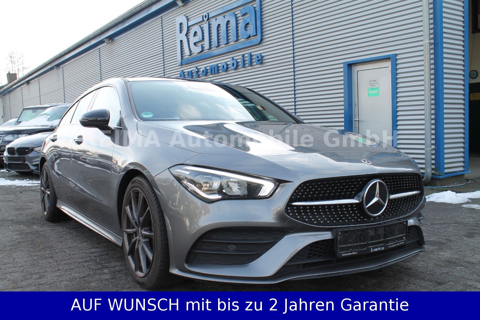 Fahrzeugabbildung Mercedes-Benz CLA 250   Shooting Brake 2,0i, AMG Styling, Pano