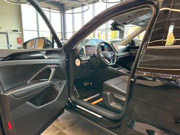 MYAUTOCENTER – Gebraucht- und Jahreswagen mit Werkstattservice in Pfaffenhofen Volkswagen Tiguan *KEYLESS*360°*3-ZONEN*LKHZ*ACC*CARPLAY