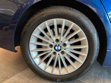 BMW 330 d Touring Luxury Line *1. Hand*Vollleder*LED