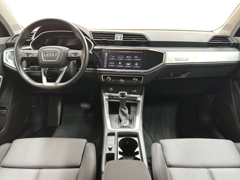 Audi Q3 45 TFSI e S tronic MATRIX*NAV*SHZ*PDC*TEMPO*E foto 16