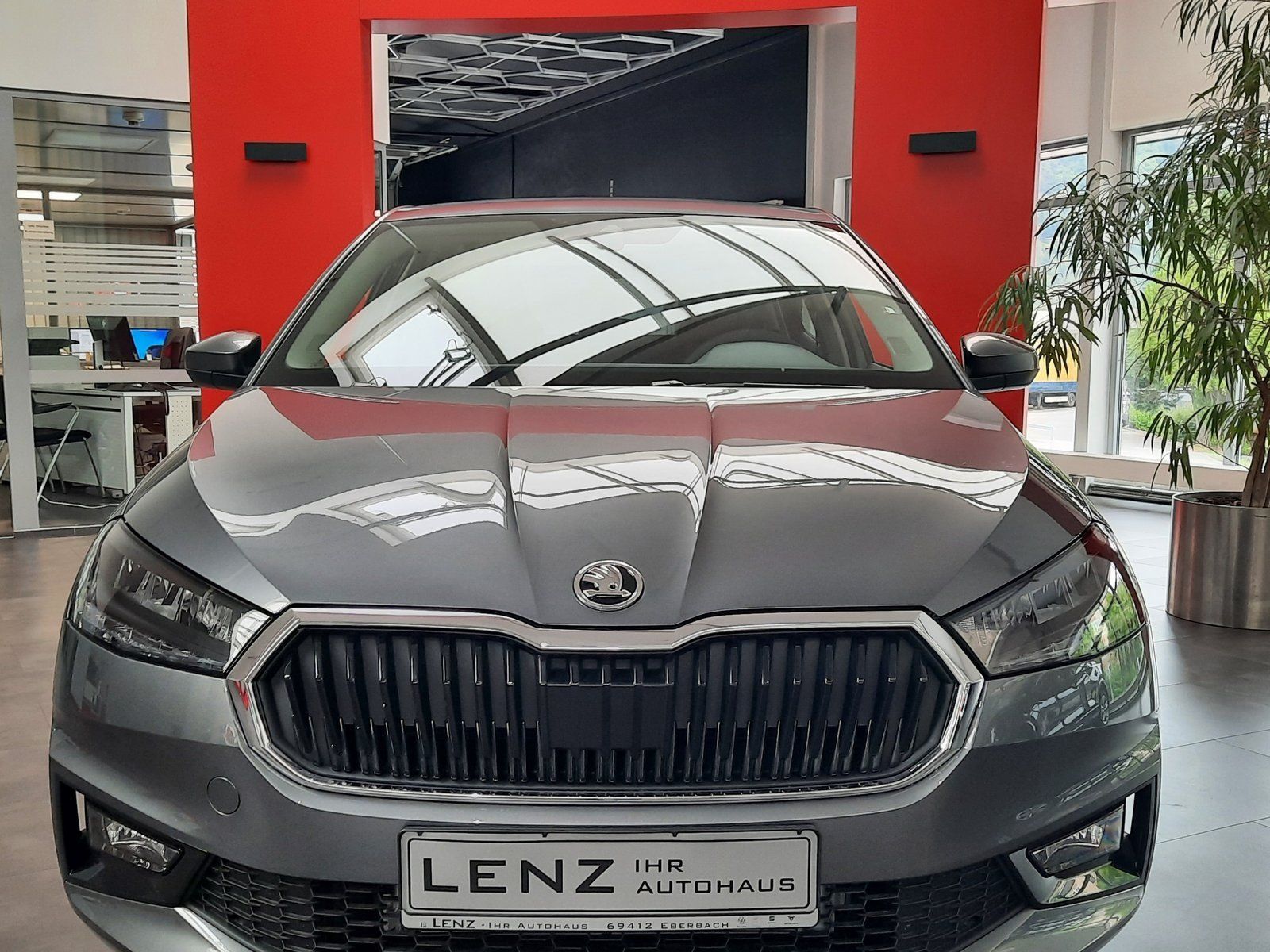 Fahrzeugabbildung SKODA Fabia Essence TSI *LED*PDC*Sitzhzg*APP*DAB*VZE*