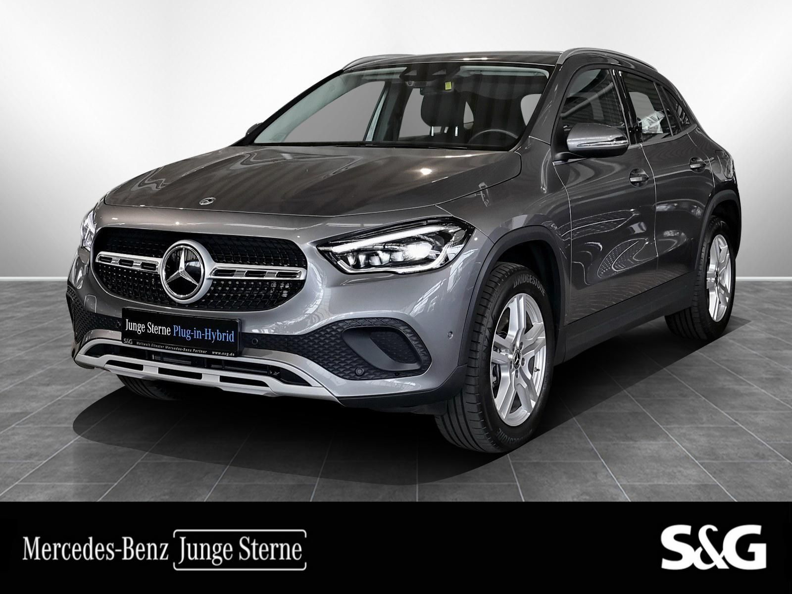 MERCEDES-BENZ GLA 250 e AHK+M-LED+MBUX+CARPLAY+SPURHALTE+18"