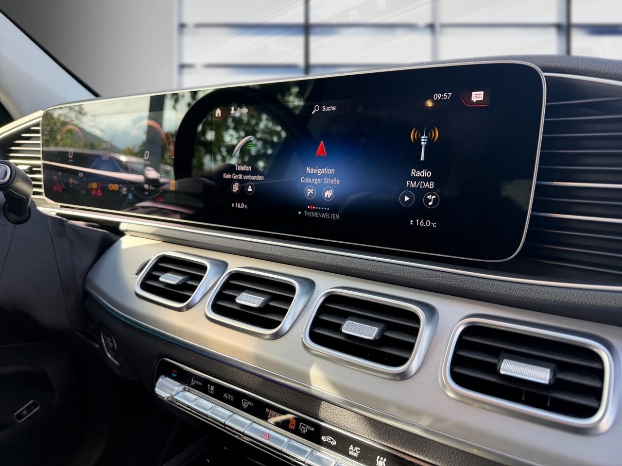 Fahrzeugabbildung Mercedes-Benz GLE 350 de 4M AMG+AHK+AIRMATIC+SITZKL+BURM+KEYL+